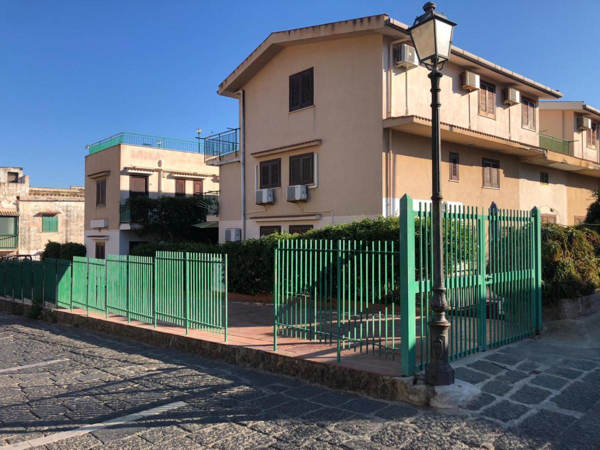 Casa Petriera Διαμέρισμα Isola di Ustica Εξωτερικό φωτογραφία